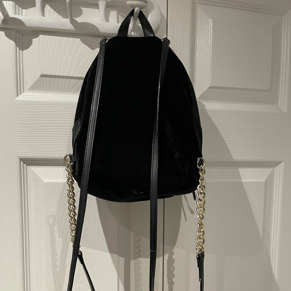 Victoria secret mini backpack - Picture 2 of 3